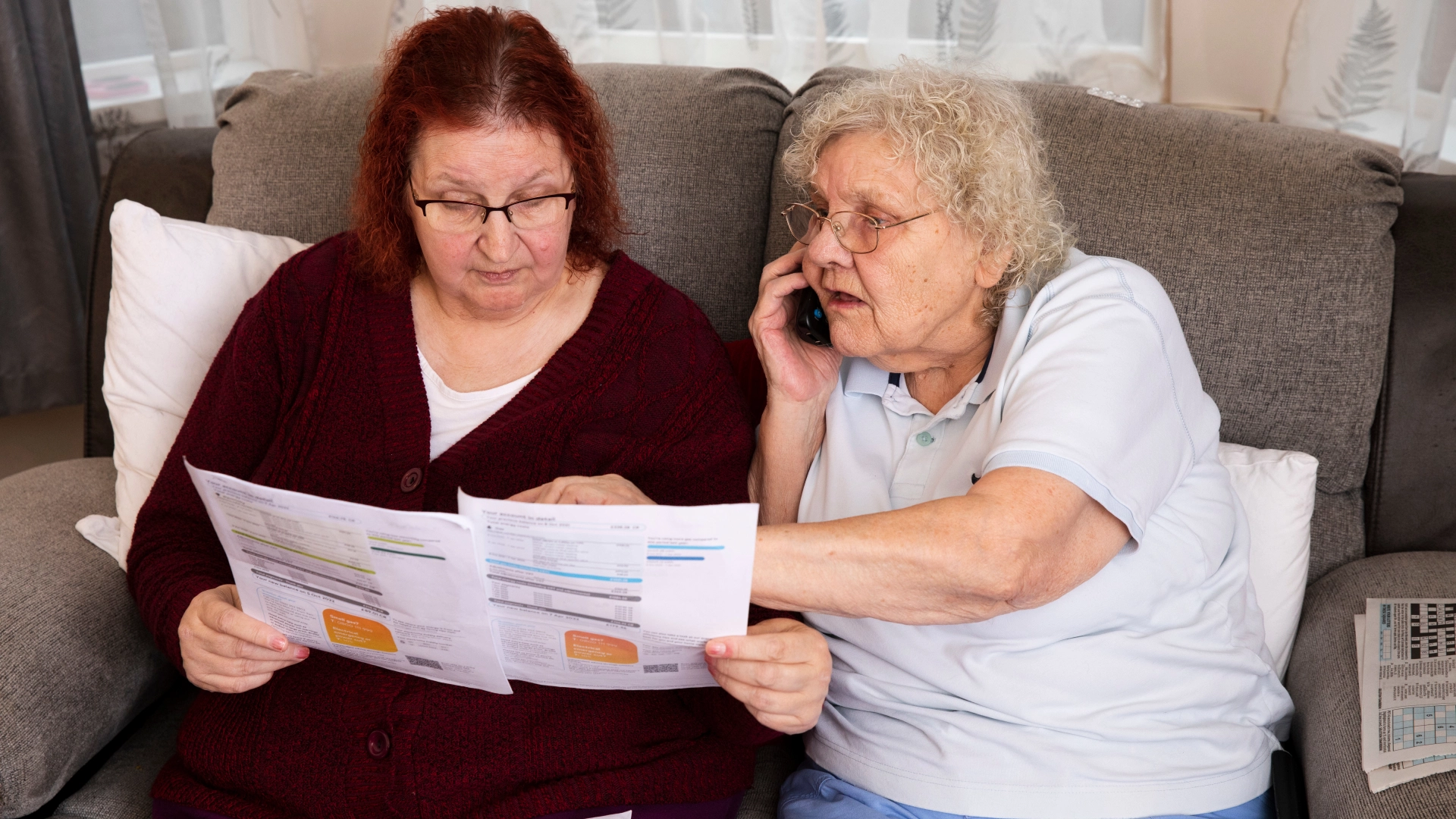 Older woman and energy bill